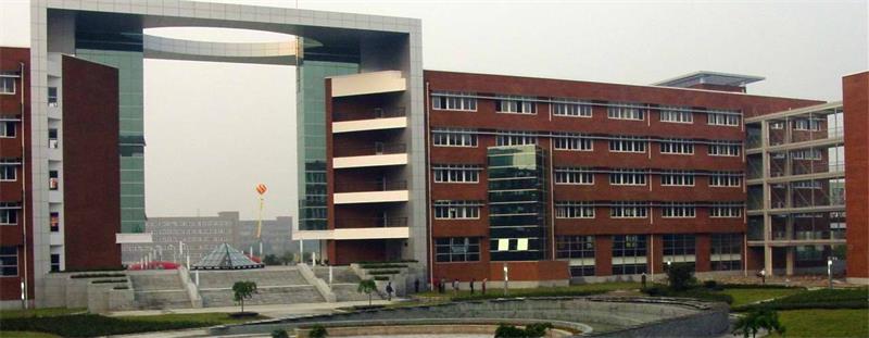 宁波大学校景